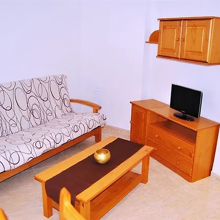 Eton Apartment *